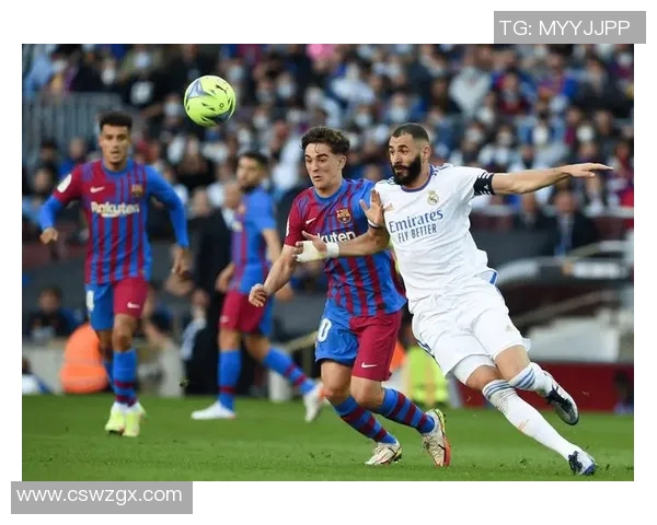 塞维亚主场迎战巴萨决战西甲巅峰对决引发球迷热议